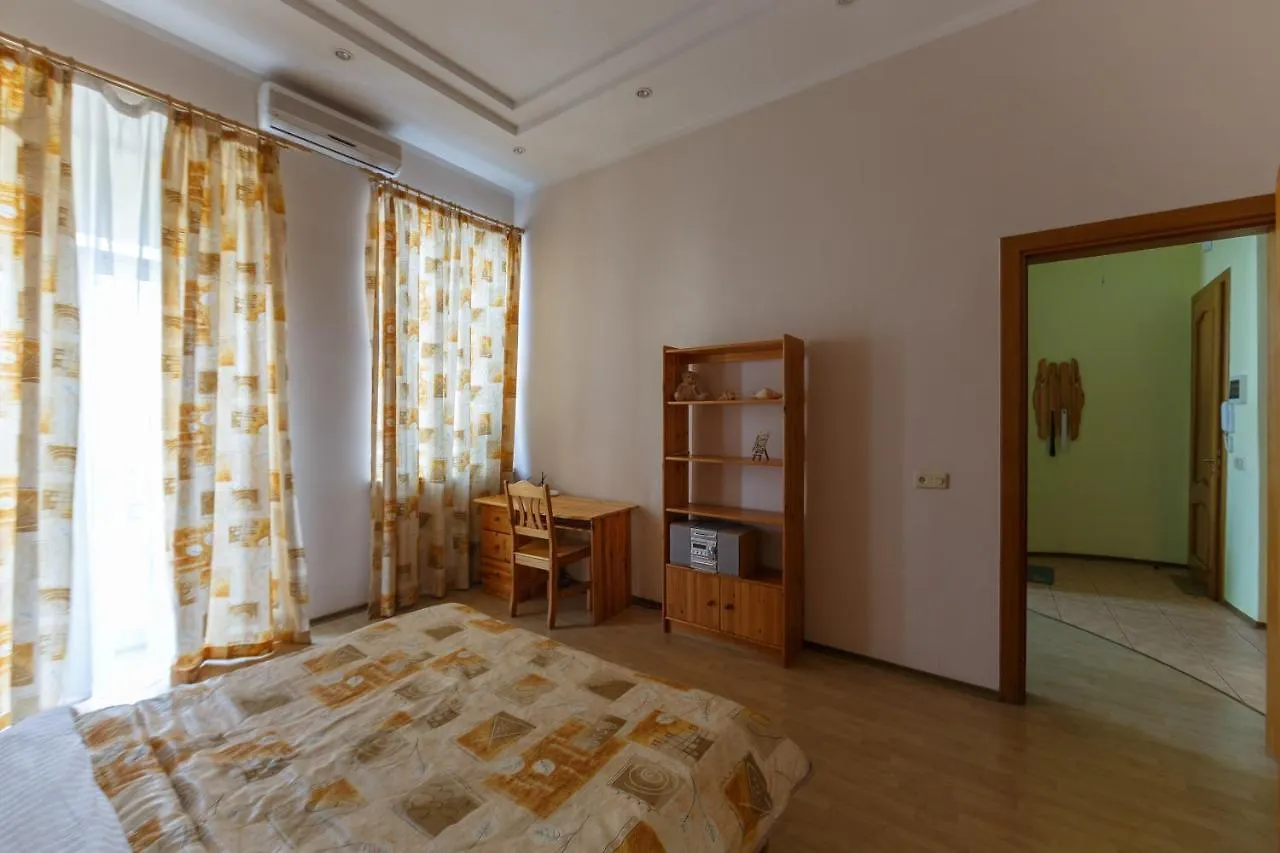 Super Apartment In Heart Of Podol Kiev